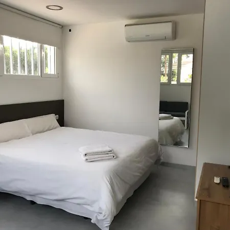 Buenavista Piscina Privada & Aire Acondicionado * Picassent